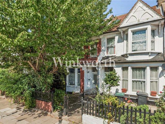 House for sale in Cat Hill, England