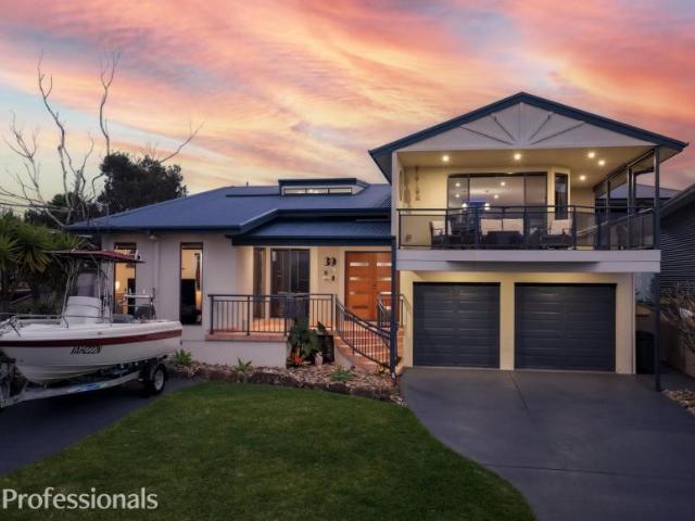 House for sale in Dolphin Point, Shoalhaven City Council