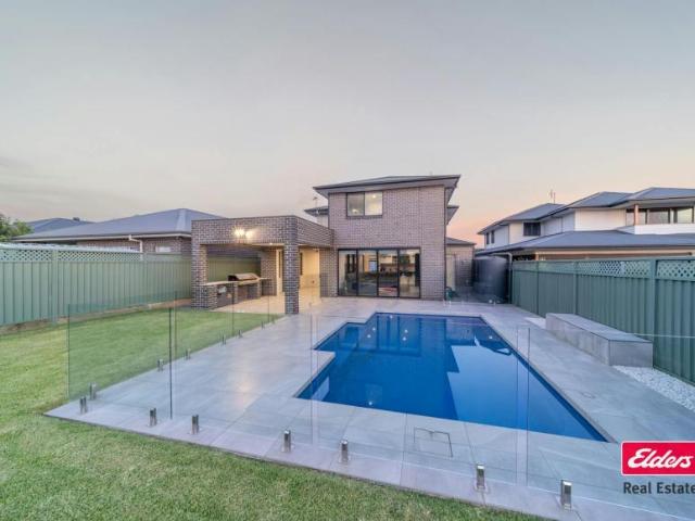 House for sale in Southlakes, Dubbo