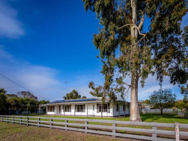 House for rent in Edenhope, Victoria