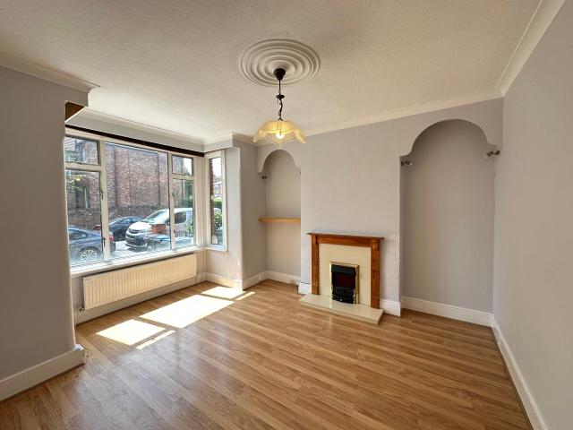 House for rent in Palmers Green, Greater London