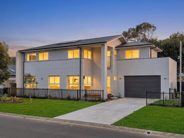 House for sale in Ettalong Beach, Gosford