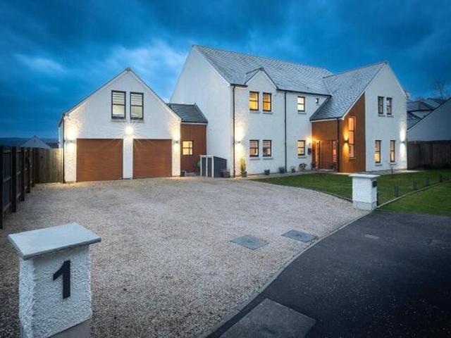 House for sale in Falkirk, North Broomage