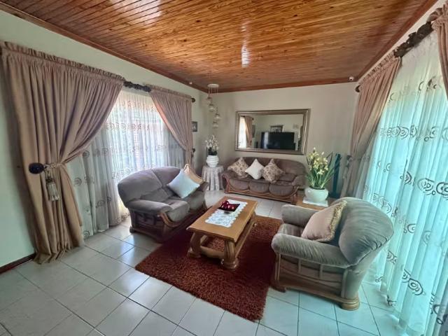 House for sale in Flamwood, Matlosana Local Municipality