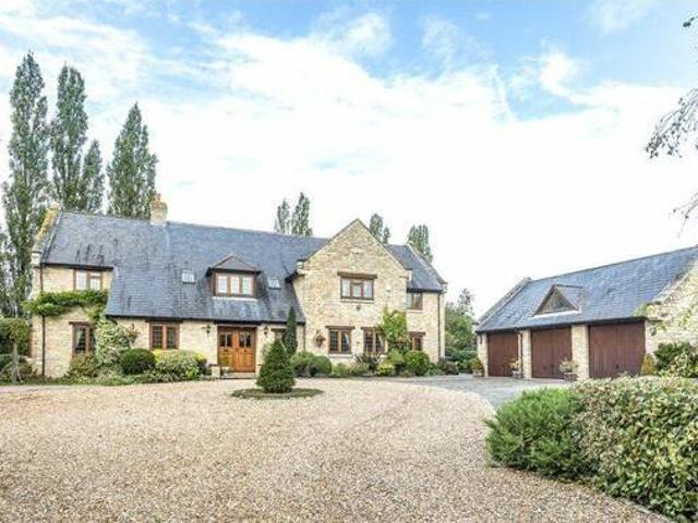 House for rent in Bedford