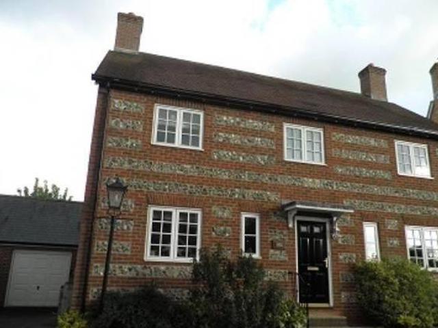 House for rent in Lyons, Greater London
