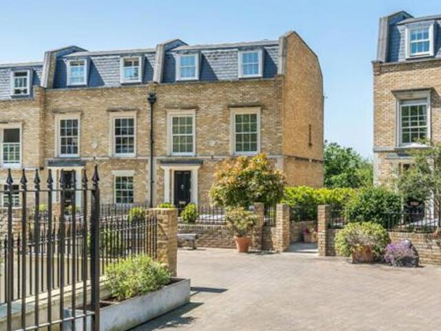 House for sale in Bridgefield, Kent