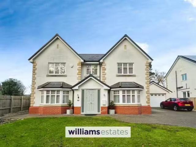 House for rent in Llanferres, Wales