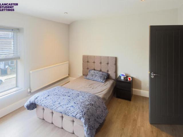 House for rent in Bowerham, Bare