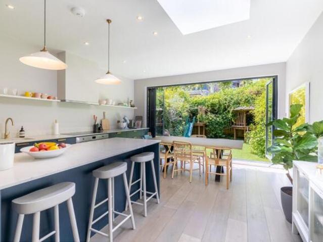 House for rent in Notting Hill, Greater London