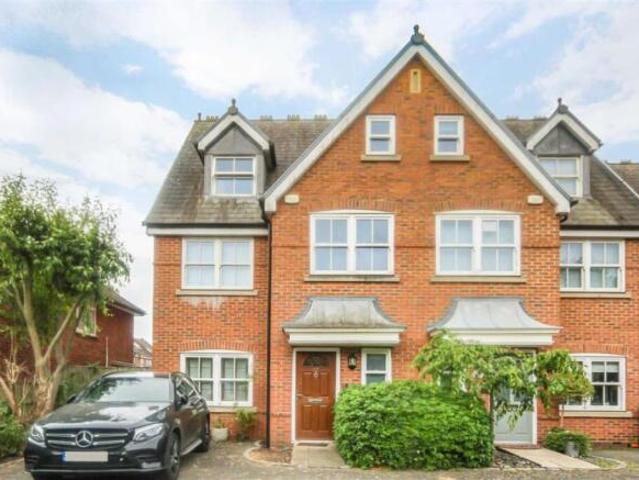House for rent in Teddington, Greater London