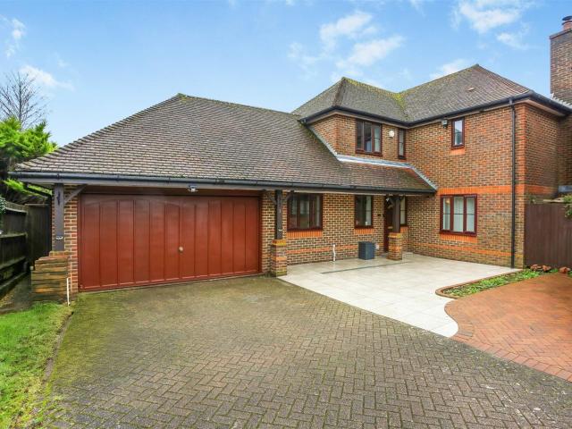 House for rent in Nork, Red Hill