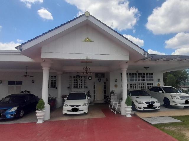 House for rent in Kajang, Langat
