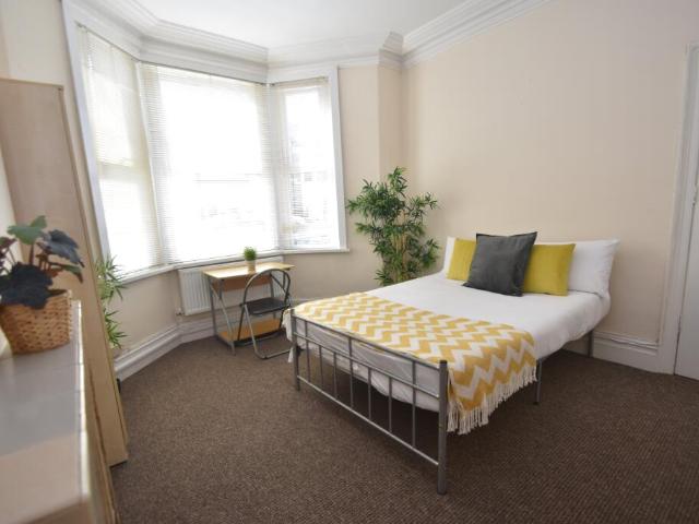 House for rent in Falcon Lodge, Wales