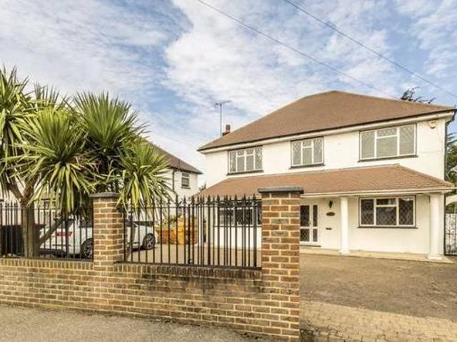 House for rent in Surrey