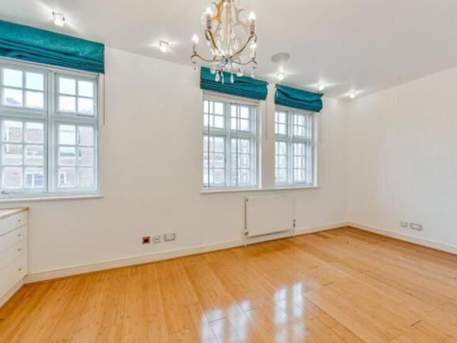 House for rent in City of Westminster, Greater London