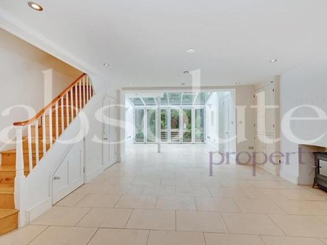 House for rent in Huddersfield, West Yorkshire
