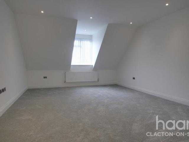 House for rent in Wix, Dale Hill