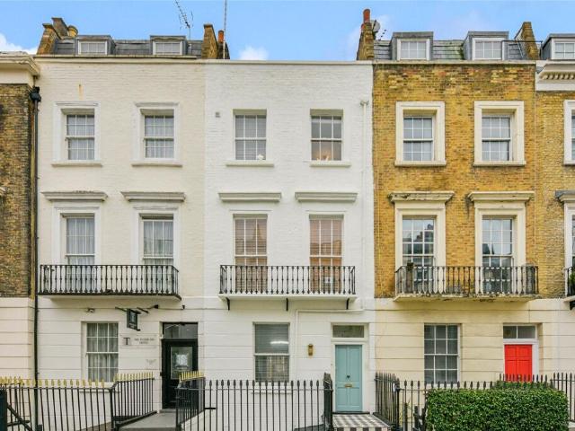 House for rent in Abbots Manor Estate, Pimlico