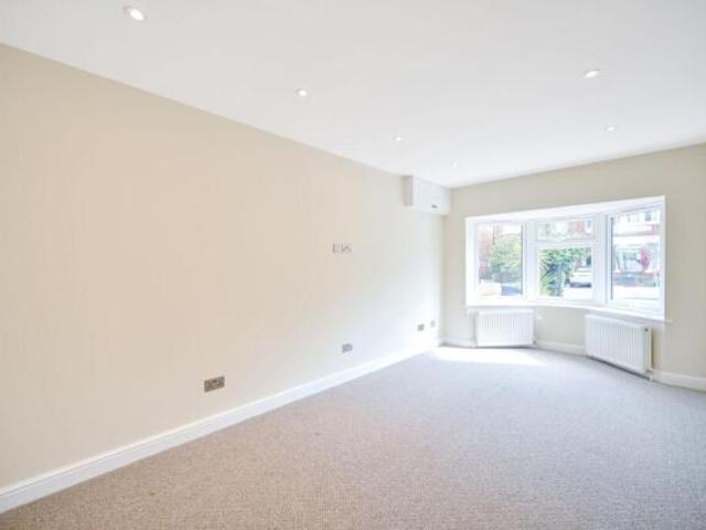 House for rent in Cat Hill