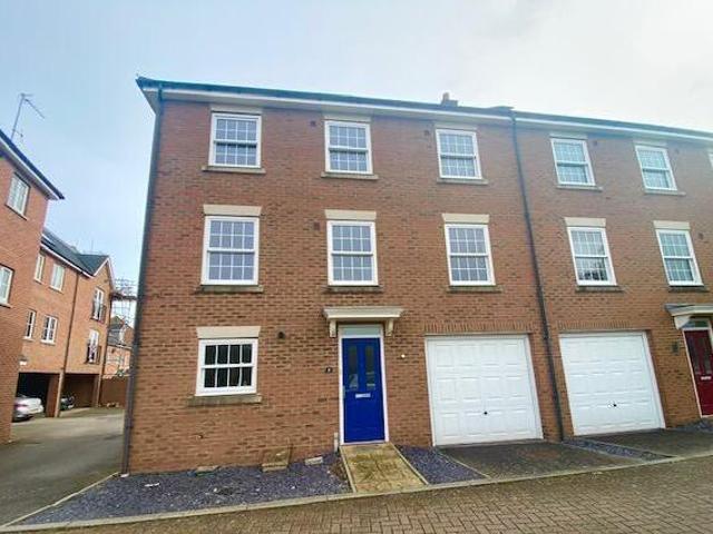 House for rent in Lyons, Greater London