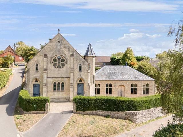 House for sale in Oakridge Lynch, School House