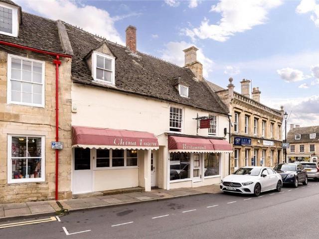 House for sale in Oundle