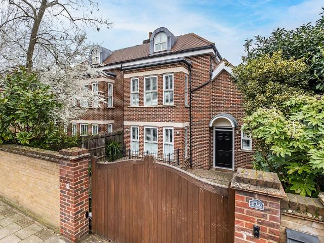 House for sale in Putney, Greater London