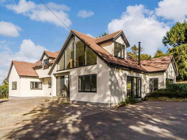 House for sale in Chipstead, Reigate and Banstead
