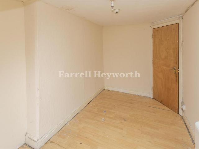 House for sale in West End, Bare