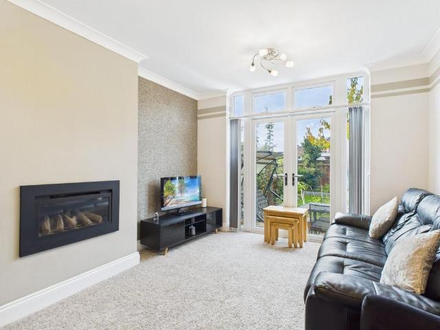 House for sale in Old Wharf, City Of Leicester