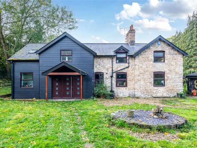 House for sale in Rochester