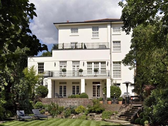House for sale in St. John's Wood, Greater London