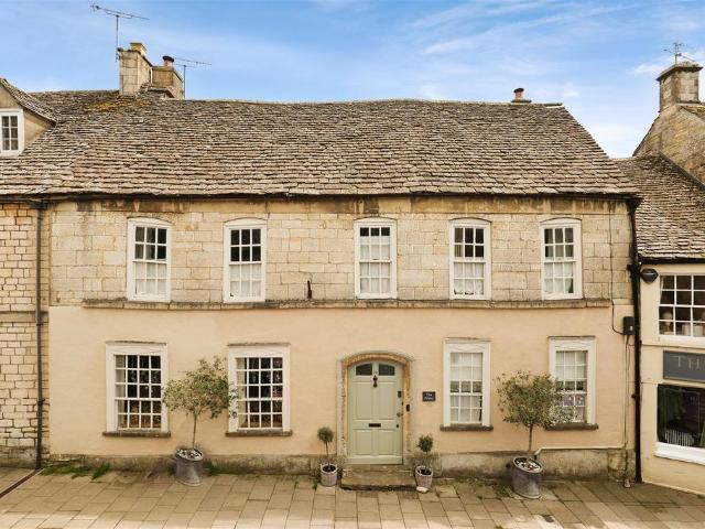 House for sale in Minchinhampton, School House