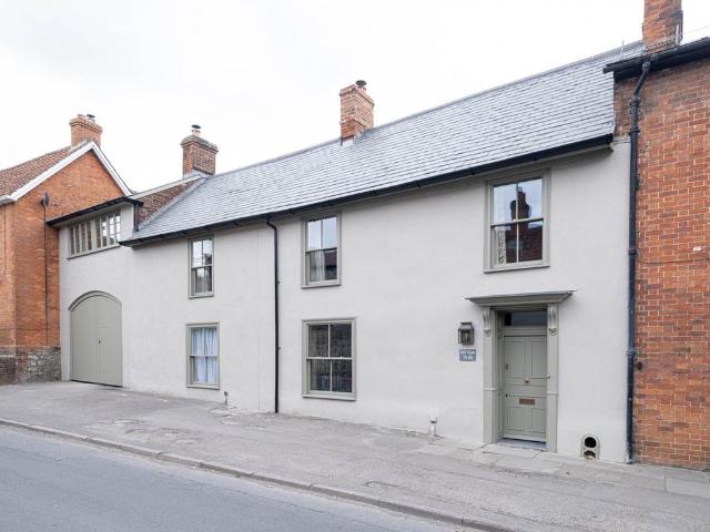 House for sale in Market Lavington, Wiltshire