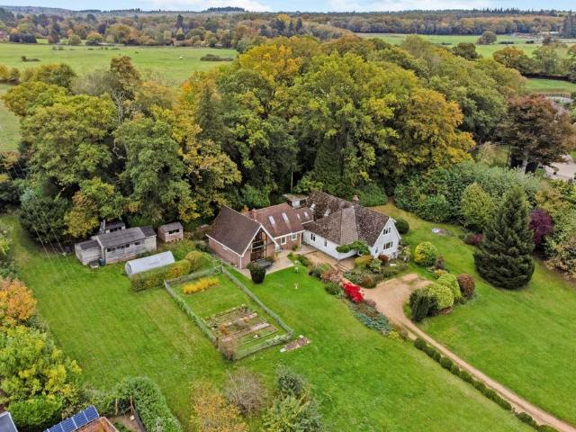 House for sale in Bolton Low Houses, Hampshire