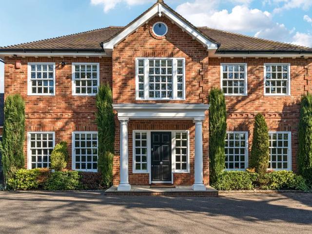 House for sale in Chalfont St. Peter, Denham