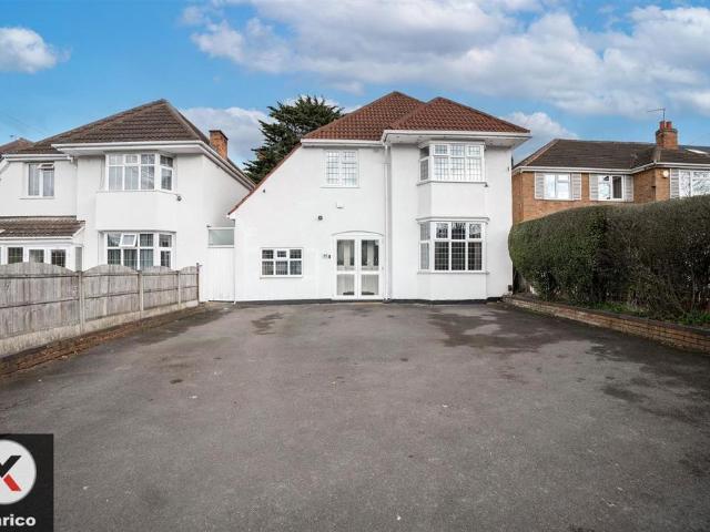 House for sale in Wake Green, West Midlands