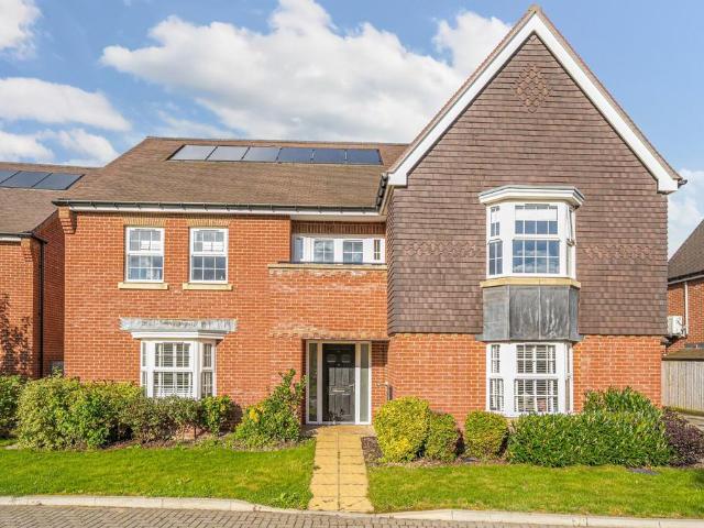 House for sale in Swanmore, Hampshire