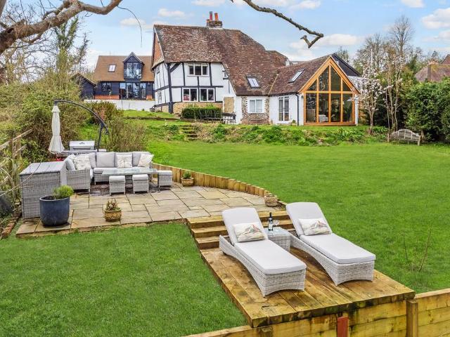 House for sale in Berrick Salome, Oxfordshire