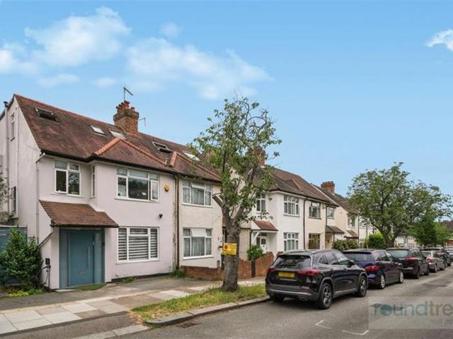 House for sale in Hendon, Greater London