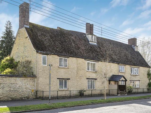 House for sale in Kings End, Cherwell