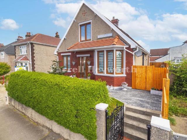 House for sale in West End, Bare