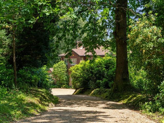 House for sale in Perryfields, West Sussex