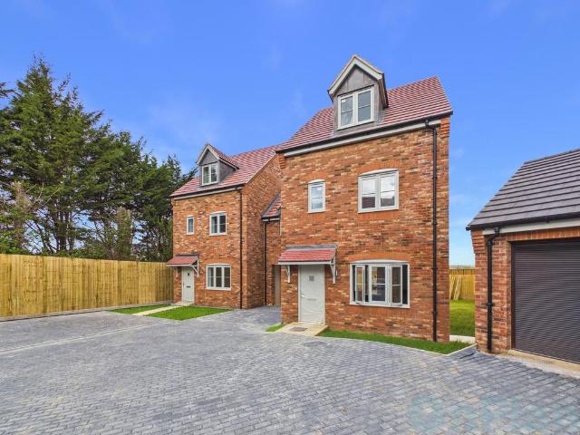 House for sale in Aspley Guise, Isle Of Man