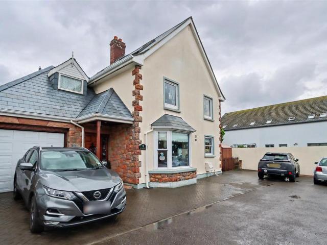 House for sale in Truro, Cornwall