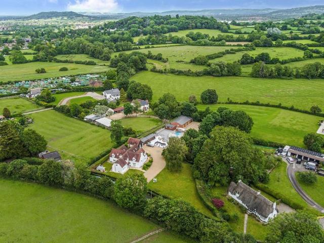 House for sale in School House, Gloucestershire