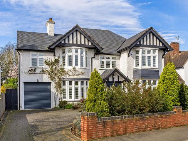 House for sale in St Albans, Five Acres