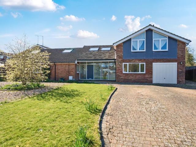 House for sale in Wood End, Five Acres