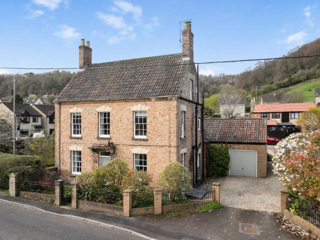House for sale in Dursley, School House